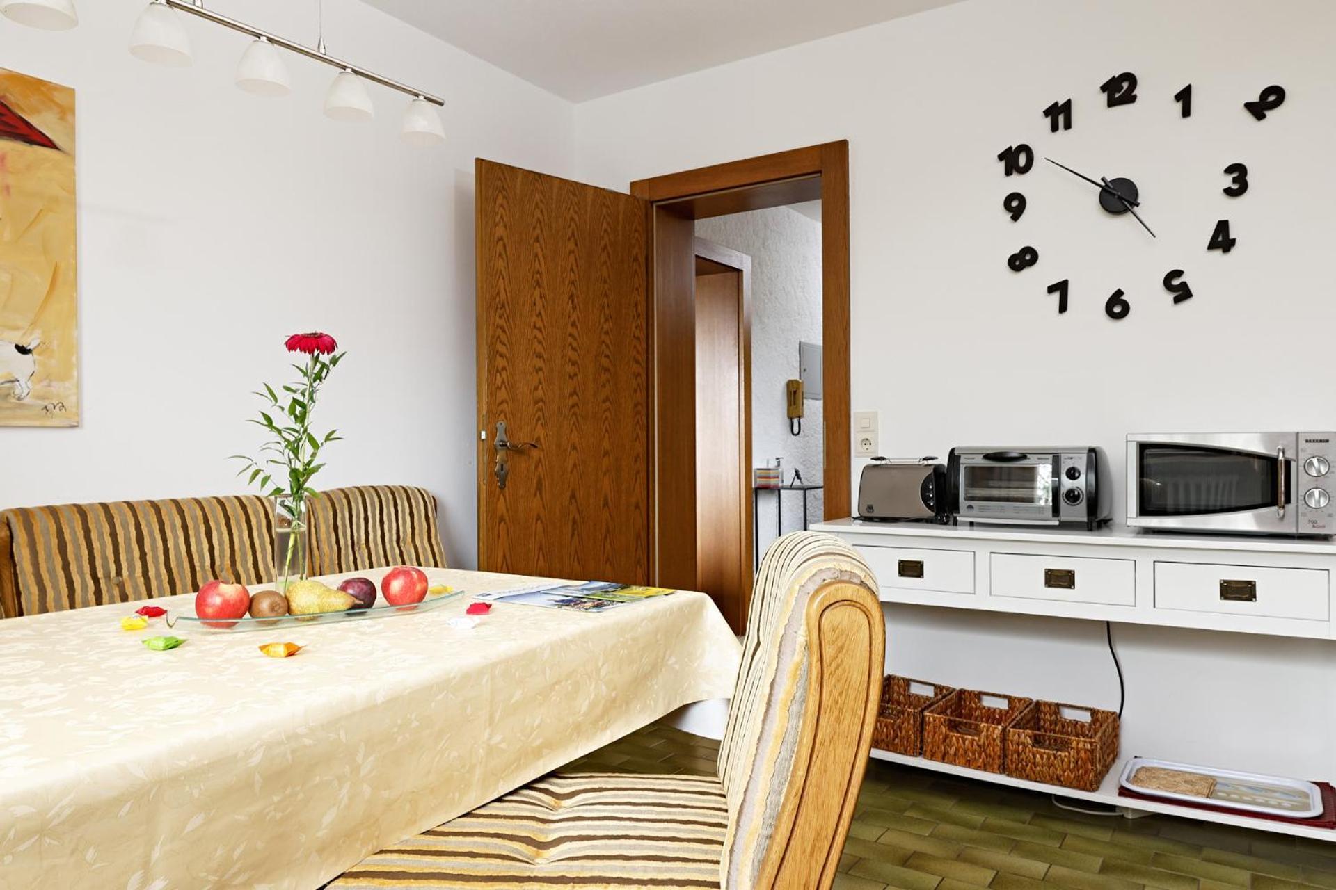 Karin Apartment *